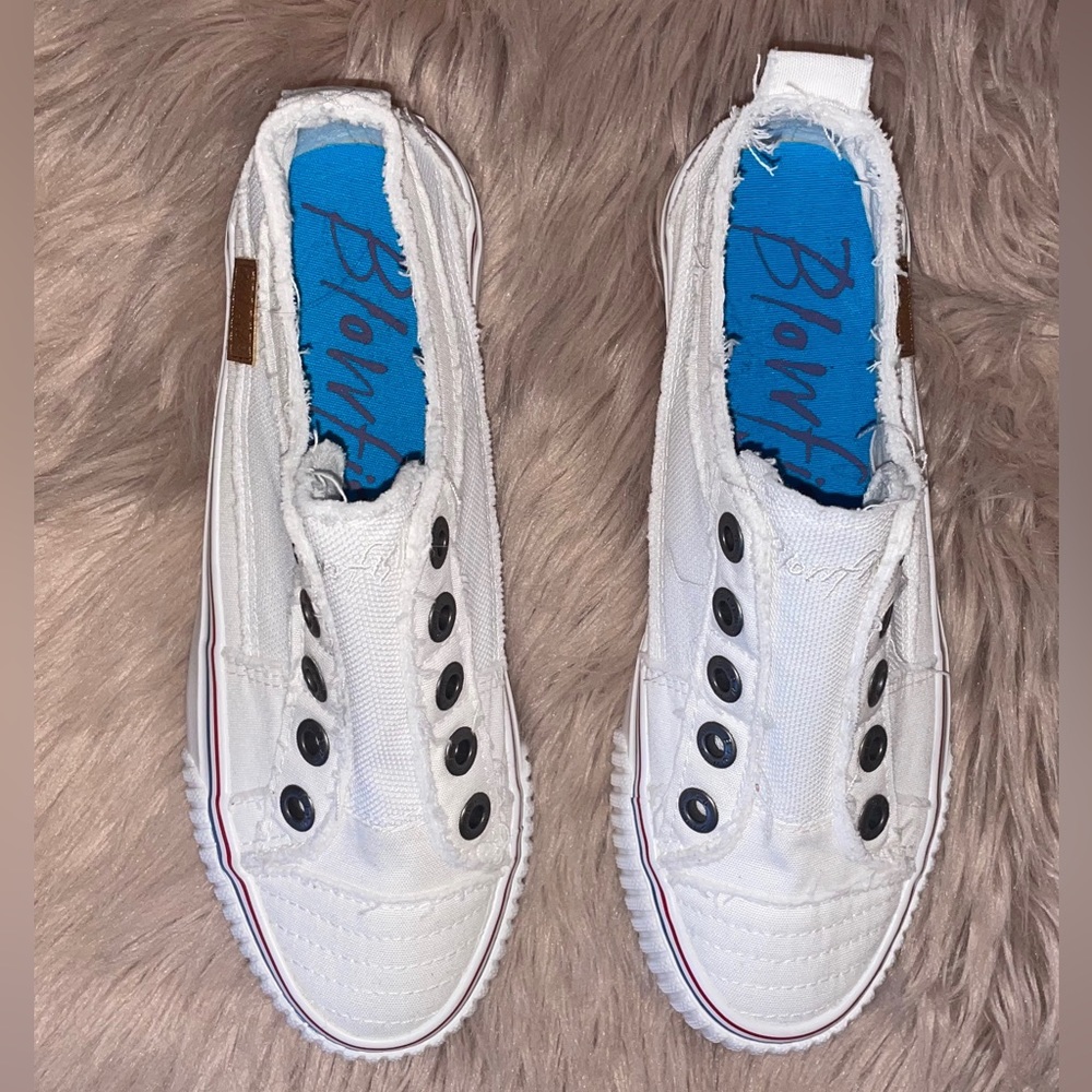 BLOWFISH SNEAKERS
